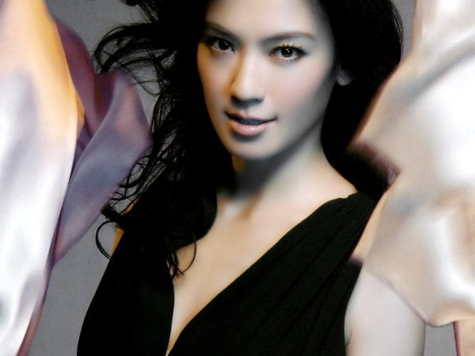 kelly-lin-16