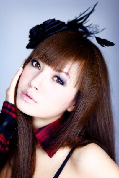 monna-lam-04