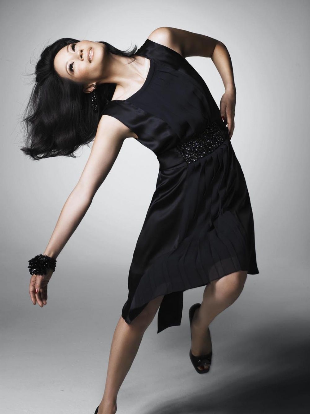 lucy-liu-903876l