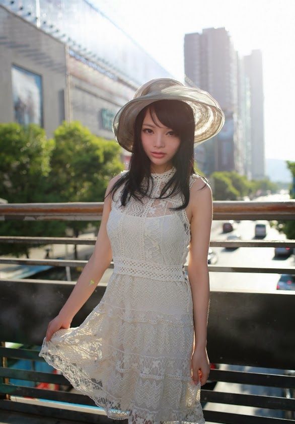 angela-lee-23