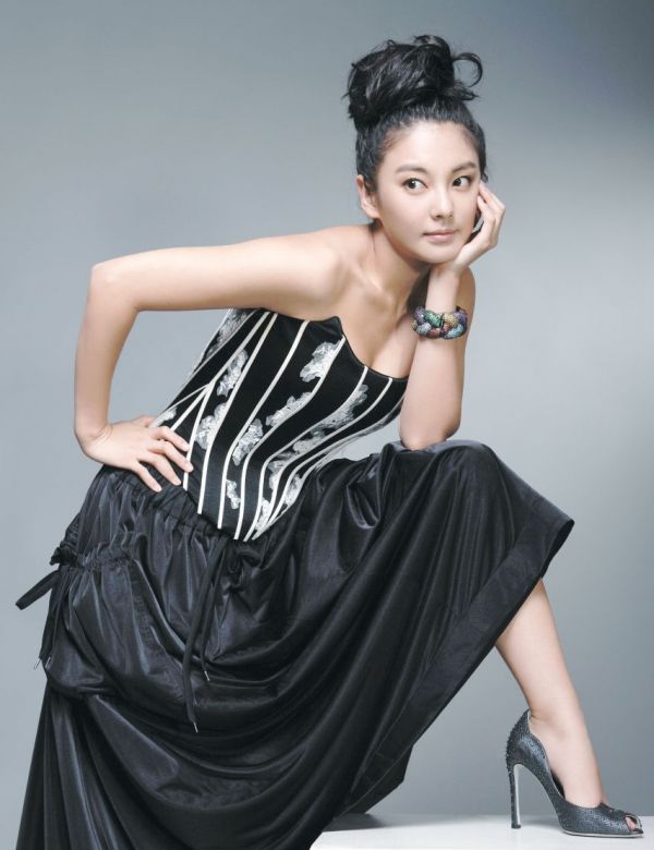 kitty-zhang-yuqi-15
