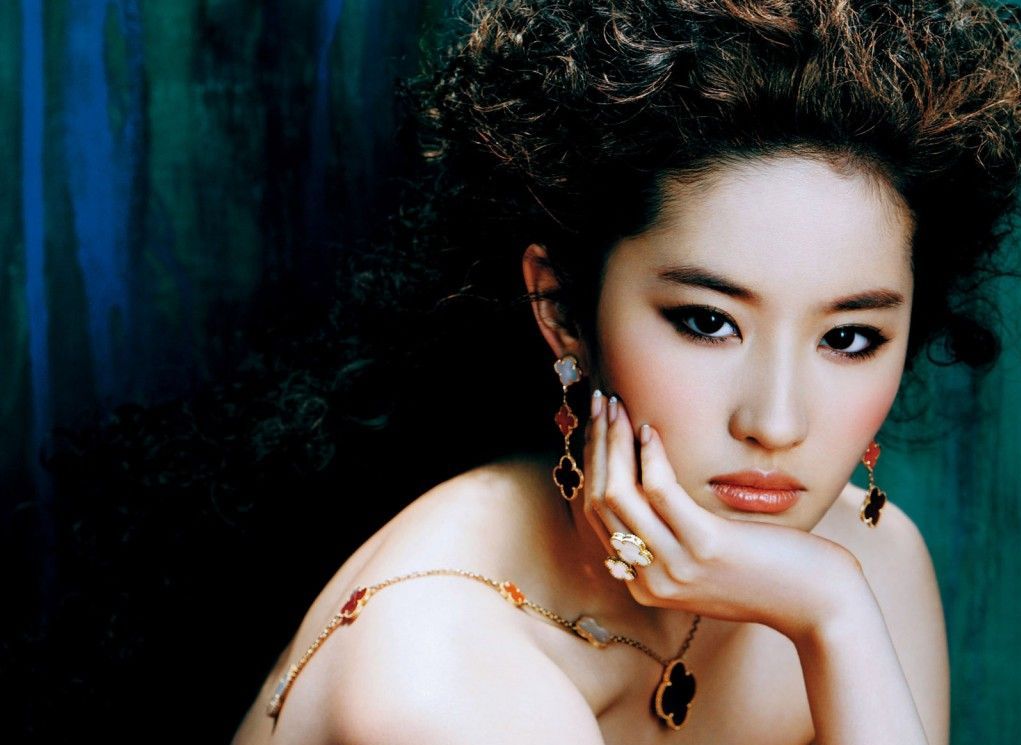 liu-yi-fei-05
