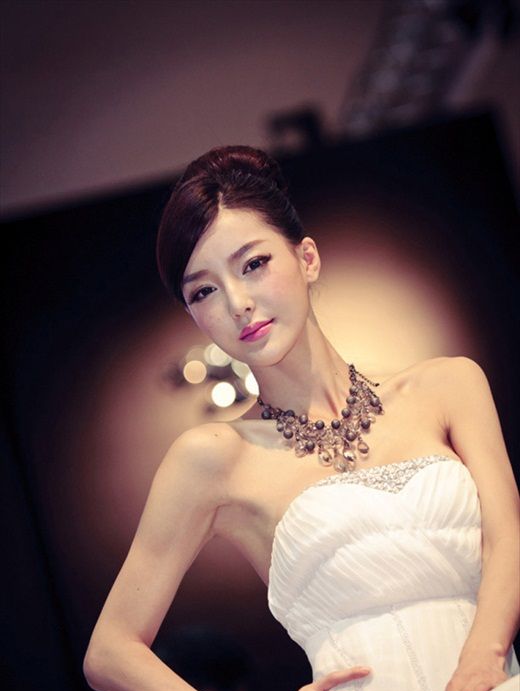Li_Ying_Zhi-www.chinese-sirens.com18
