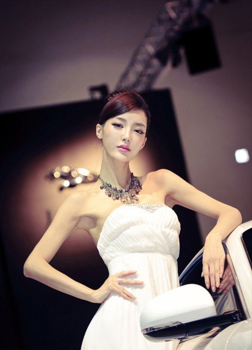 Li_Ying_Zhi-www.chinese-sirens.com19