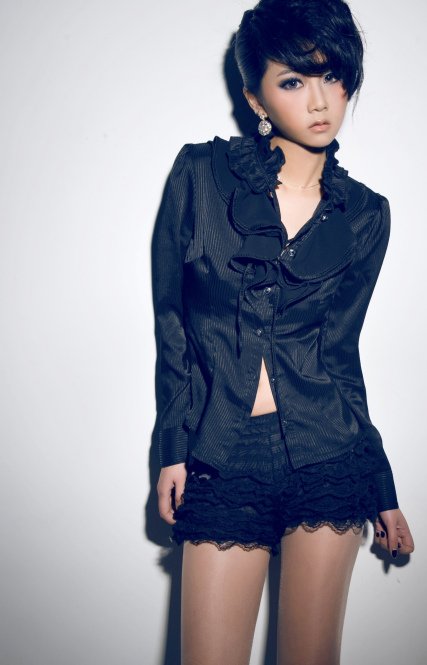 xia-xiao-wei-30