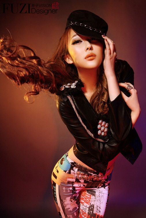 Qu_Yu_Tong_24