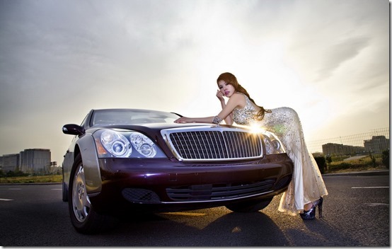 Maybach-57-and-sexy-Chinese-girls-Lin-15_thumb