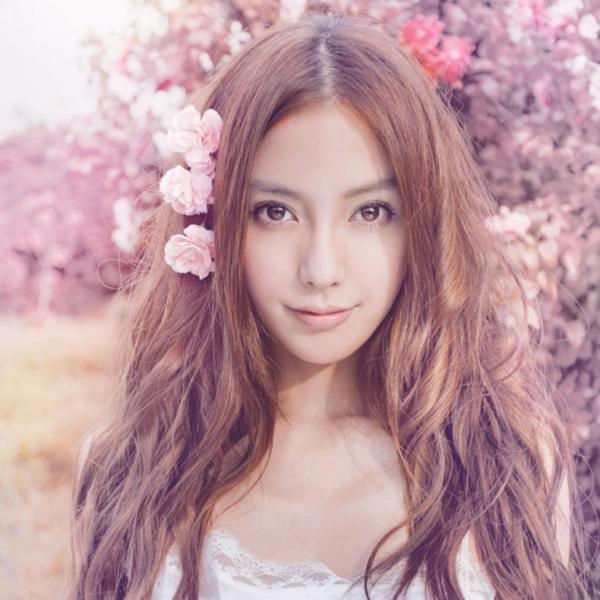 bz-ipad-angelababy-20d1fbfd9d02a616d96625dd14ba7ee1-large-1069479