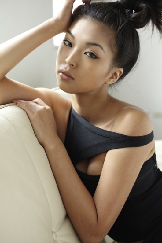 nan-zhang-chinese-sirens-com02